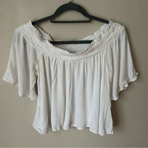Urban Outfitters Kimchi Blue Off The Shoulder White Top Women’s Size Large